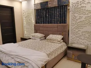 Holiday one guest house - Image 1