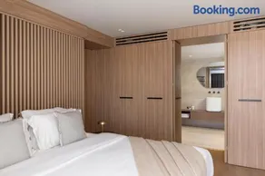 1BD SV Beach Condo with Pool - Image 2