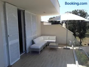 Apartment Marina - Image 1