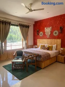 Himtrek Stays x House of Hippies, Kasol - Image 4