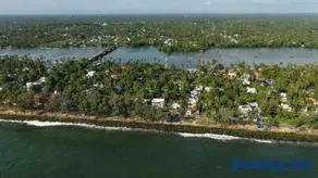Palm Beach View Resort Cherai - Image 1