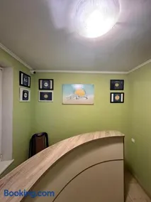 Yuzhniy Dvorik - Image 5