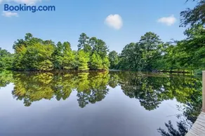 Lakefront Retreat by The Woodlands with Dock - Image 1