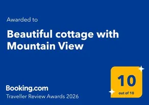 Modern Cottage with Mountain View - Image 2