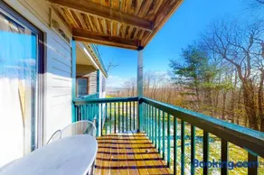 Winterplace E202 - Image 2