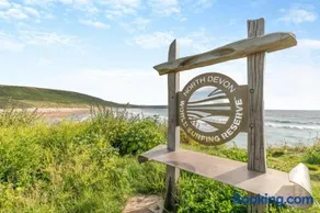 2 Middlecombe - Luxury Apartment at Byron Woolacombe, only 4 minute walk to Woolacombe Beach! - Image 1
