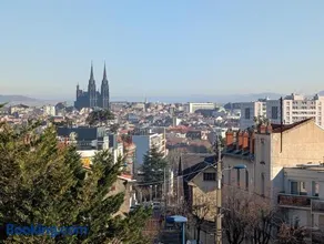 Le 19 F3 proche centre vue cathédrale - Image 5