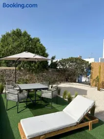 Minimal Blue Apartment with Sunset View in Paros - Image 2