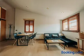 Apartamentos Stetic 2 - Image 1