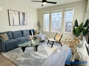 Luxurious New Apt w Pool Perfect for Long Stays - Image 1