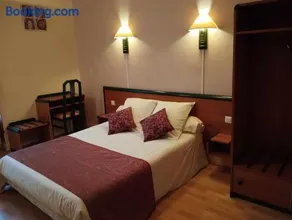 Hôtel Moderne - Image 2