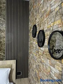 four generation hotel - Image 4