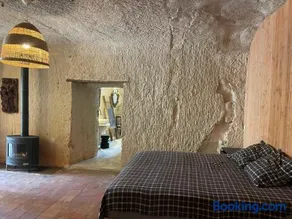 Le Cocon de Pierre Gîte troglodyte d'exception au Domaine de Racan - Image 3