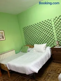 Hostal Cabañeros - Image 5
