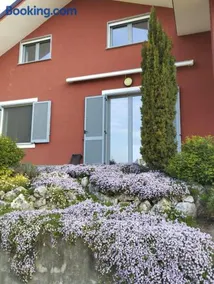 Dragonfly House, Alloggio in casa bifamigliare - Image 1
