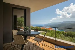 Oltremare apartments with pool - Image 4