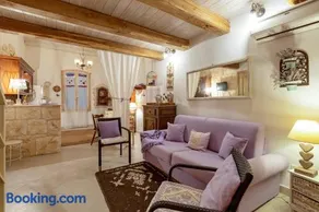 Alghero Old Town Gem - Sardinia - Image 1