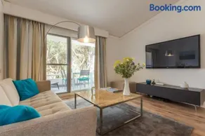 Blue&Greens Apartment - Image 3