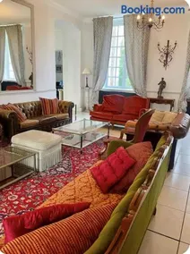 Double bedroom gîte in a castle in Normandy - Image 2