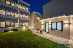 Koralli Luxury Suites - Image 2