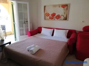 Sunny stay furnished apartment in Kanoni - Image 2