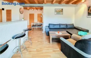 Stunning Apartment In Ditfurt With Wifi - Image 2