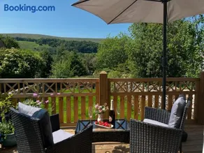The Dale - Luxurious annexe with stunning view - Image 2