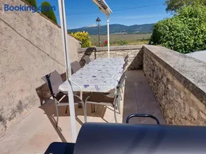 Gîte de caractère au pied du Mont Ventoux avec piscine couverte - Image 2