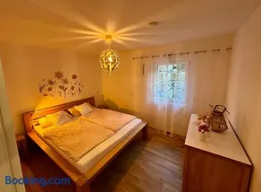 Autumn Apartment - Image 2
