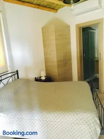 Xenios Guesthouse - Image 5
