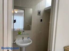 Habitaciones en San Isidro - Image 4