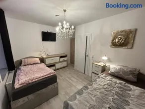 Helmstedt Zentrum 5 Schlafzimmer - Image 2