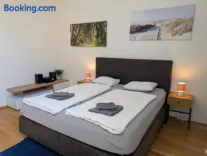 Beautiful Studio apartment for 2 people with parking - Image 4