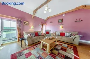 3 Bed in Aberystwyth oc-76692 - Image 4