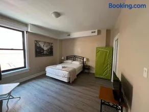 Bauer Guesthouse - Image 2