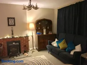 Lynn Cottage - Image 2