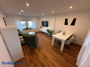 Ferienhaus Reni - Image 2
