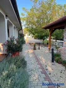 Diófa Apartmanház - Image 4