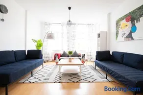 Stylisches Kaßberg-Apartment mit 2 Schlafzimmer 2 Bäder - Image 1