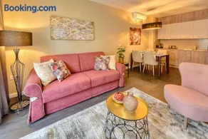 Club Luxury Apartman - Image 2