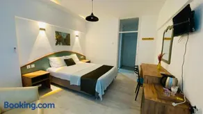 ÖZTUR OTEL YUMURTALIK - Image 2