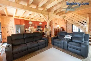 Oceanview Barnhouse Retreat with Hot Tub - Image 1