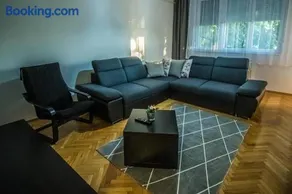 Főtér Apartman - Image 1