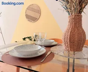 Appartement familial 4 personnes avec piscine & parking - Image 3