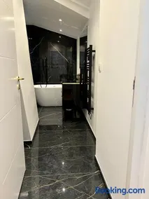 Jaurès Appartement design avec parking au cœur de Reims - Image 2