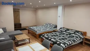 Underground Apartament - Image 2
