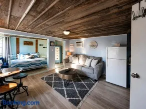 Lakefront Condo Near Town and Marina with Firepit Joys - Image 4