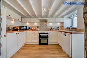 3 Bed in Pendeen oc-p29289 - Image 5