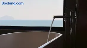 La Vie - Ocean Paradise - Image 5