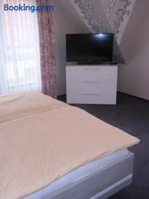 Landhotel Weining - Image 1